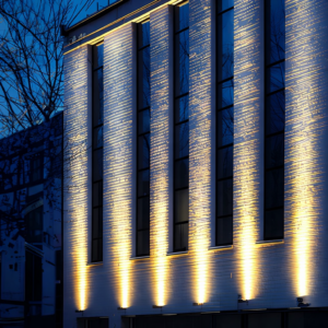 LED Außenstrahler Warmweiß Außen IP67 aus Aluminiumdruckguss Modern für Fassade und Gebäude