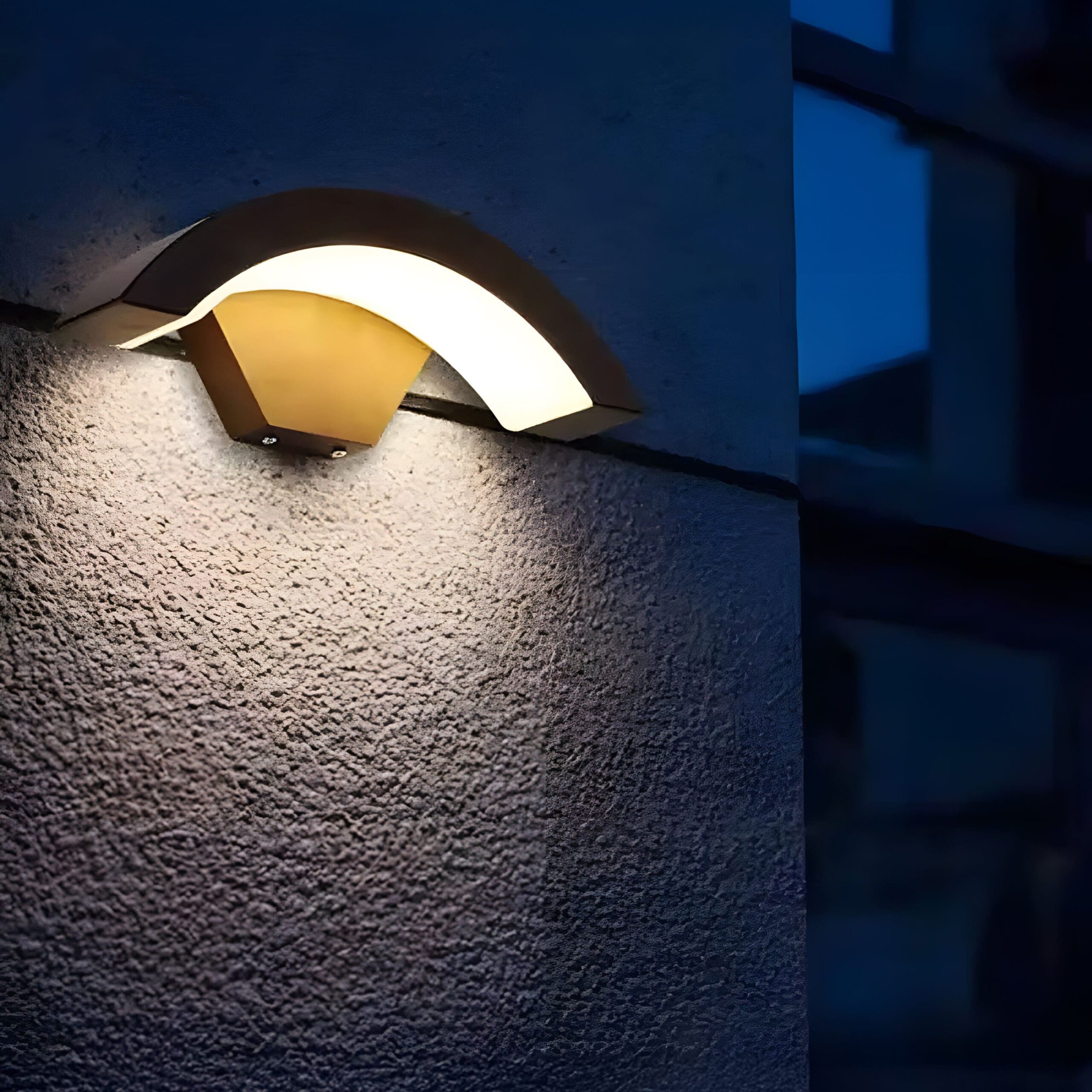 LED Außenwandleuchte mit Bewegungsmelder IP65 Modern für Hauseingang und Fassade mit gebogenem Lichtdesign - Image 8